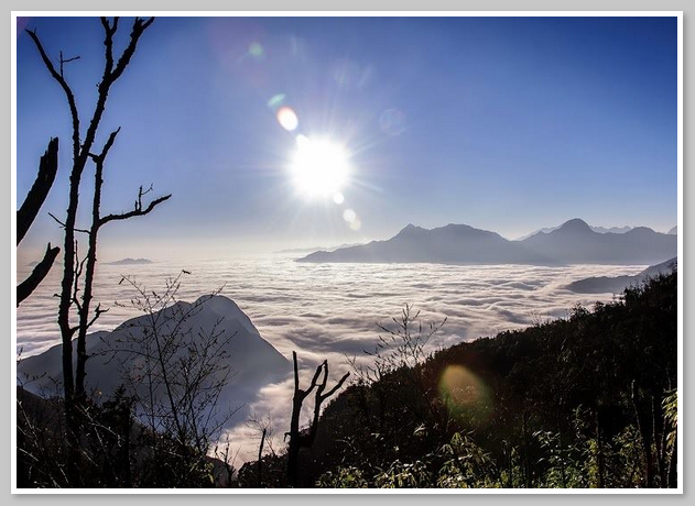 Mùa đông là thời điểm hợp lý để trekking ở Bạch Mộc Lương Tử